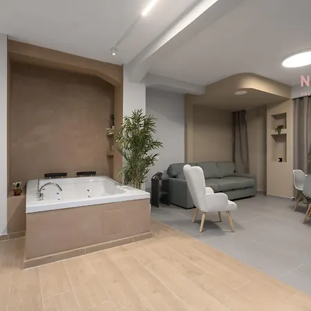 Paradis, Nilie Hospitality Mgmt Apartament
